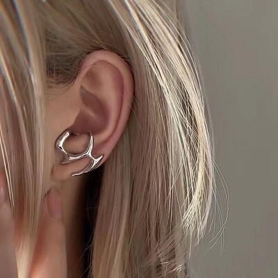 Metal earrings for ladies不规则镂空耳针女冷淡风金属耳饰耳环