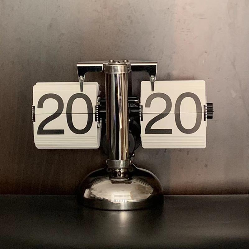 自动翻页钟24小时制小天平客厅座钟复古单脚个性艺术座钟翻牌钟表