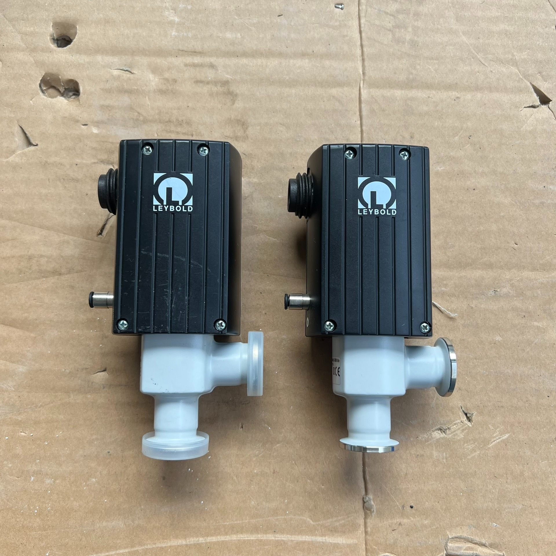 LEYBOLD莱宝真空角阀，EV16EP VA