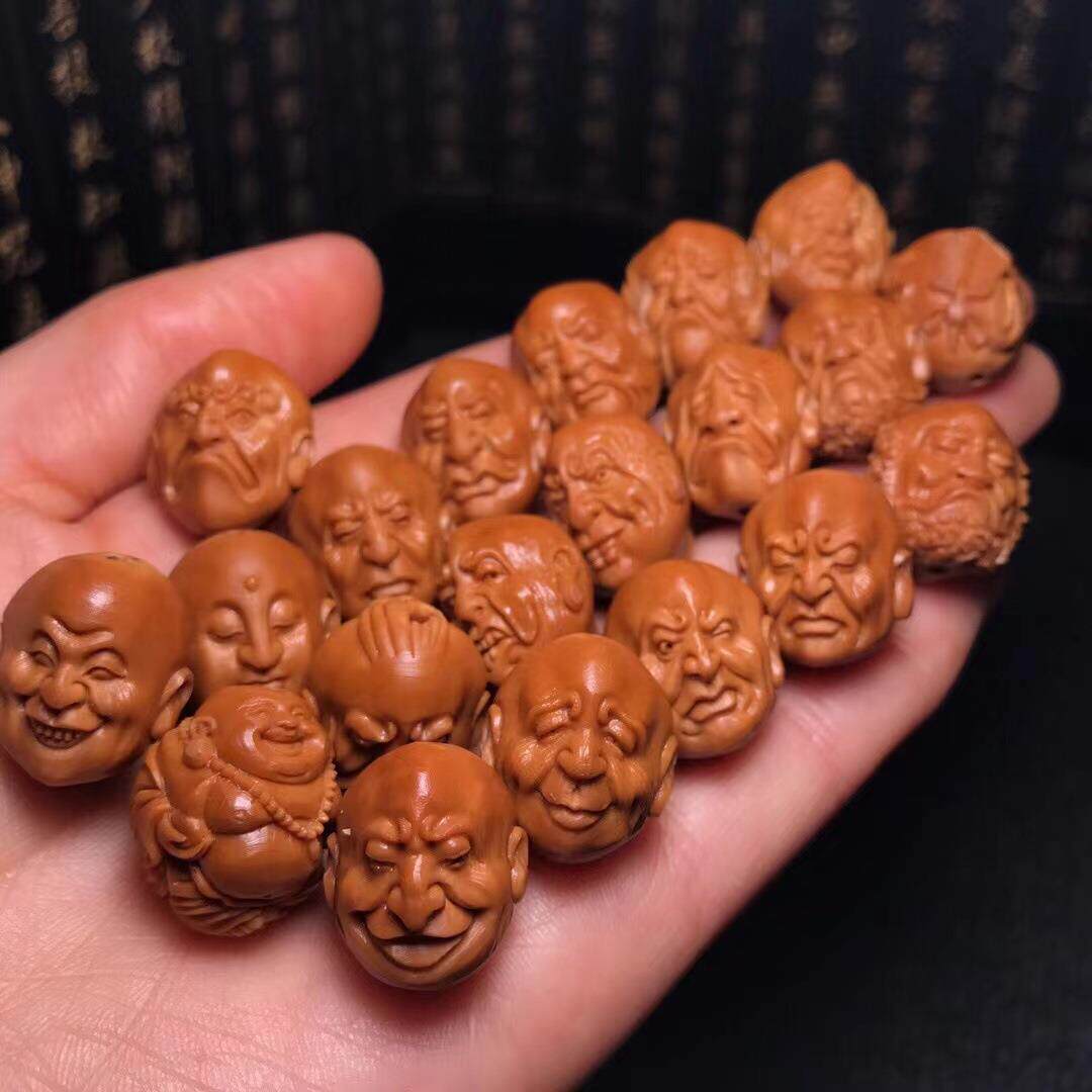 橄榄核雕十八罗汉纯手工雕刻橄榄核手持红油橄榄核精雕罗汉手持