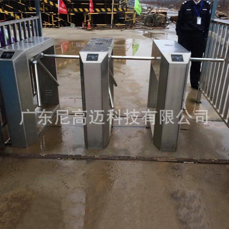 商场不锈钢桥式三辊闸大门地铁智能电动摆闸翼闸十字旋转棍闸厂家