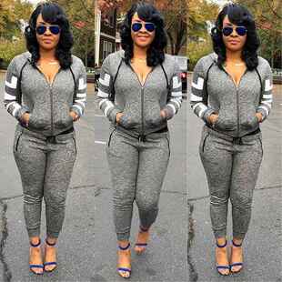 Two sets of sportswear cardigans and hoodies