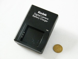 V550 相机充电器 KLIC V705 V630 V570 M1063 M853 7001 柯达 原装