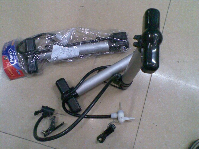 Pompe à vélo - Ref 2390416 Image 1