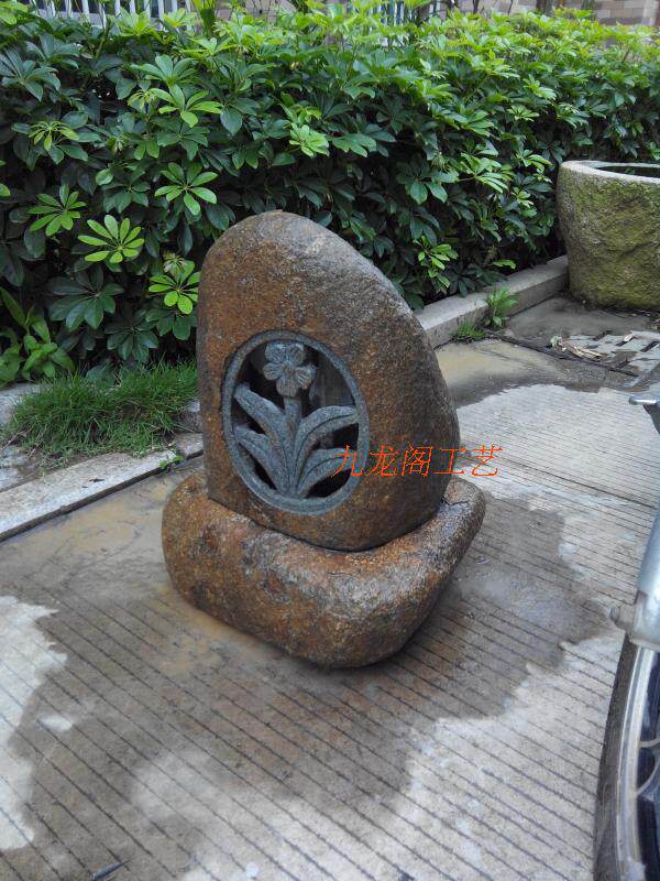 青石自然石花园草坪灯自然形青石灯别墅古建庭院景观石雕灯笼一个