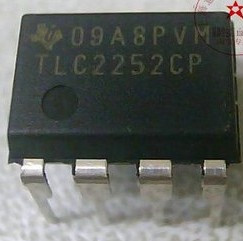 .集成电子元器件 TLC2252CP DIP8封装