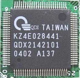 【全新原装】KZ4E028441-QDX2142101 液晶屏IC芯片 集成电路 配件