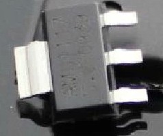 1NV04 VNN1NV04 ST 牌子SOT-223