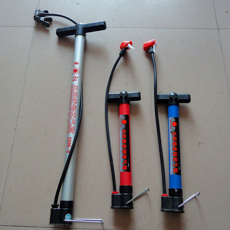 Pompe à vélo - Ref 2389090 Image 1