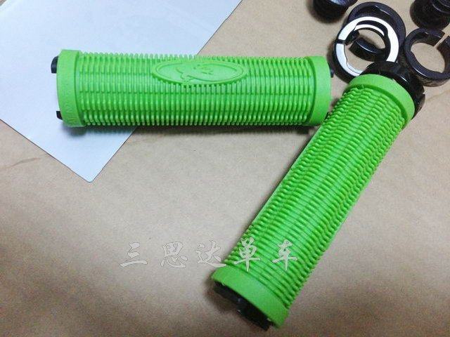 Poignées de vélo - Ref 2356183 Image 1