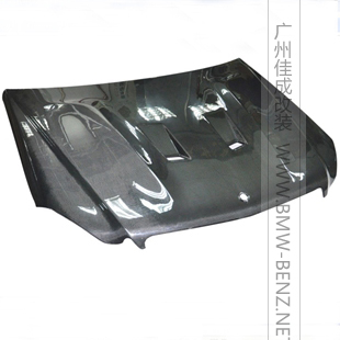 适用奔驰11-14款C系W204 AMG C63高性能版碳纤维进气口引擎盖机盖