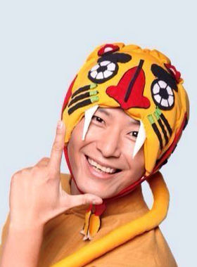舞台表演虎头帽道具韦小宝周星驰