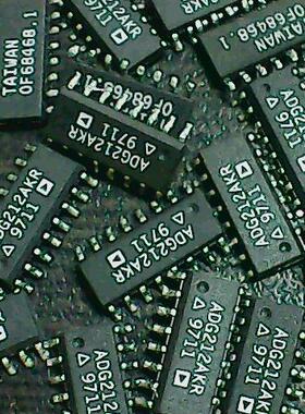 【实体店】ADG212AKR 质量保证