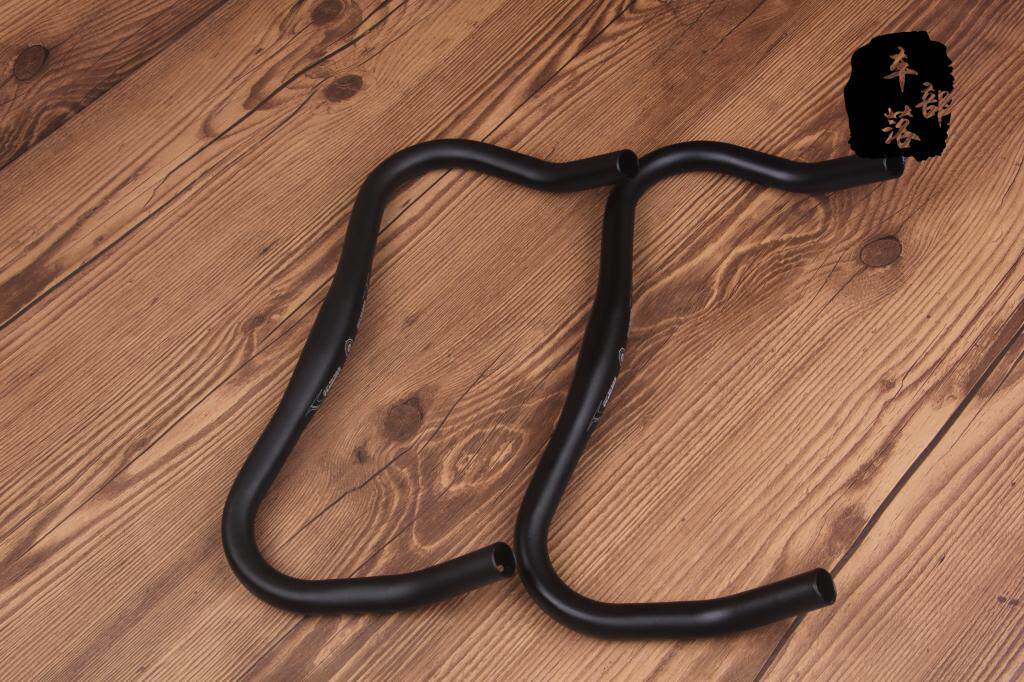 Poignées de vélo - Ref 2339386 Image 1