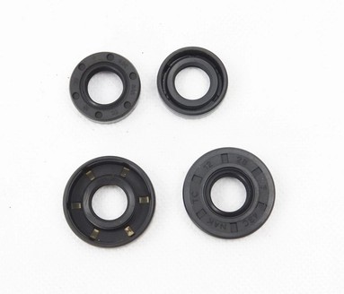 750草坪机曲轴下油封/BS-DOV发动机曲轴下油封