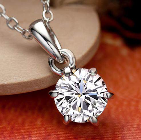 福大生18K白金玫瑰金经典心形群镶钻石吊坠钻石项链女款32分热卖