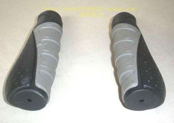 Poignées de vélo - Ref 2348600 Image 1