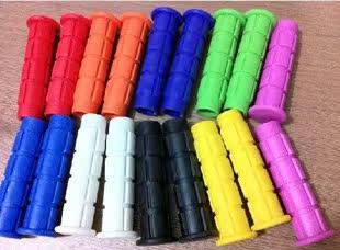 Poignées de vélo - Ref 2344910 Image 1