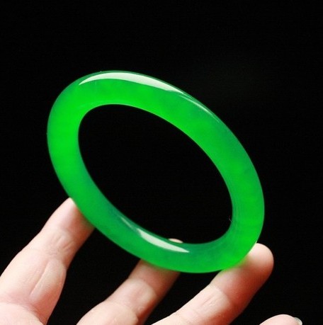 阳绿帝王尊贵绿色翡翠玉货圆条手镯祖母绿A货马来西亚玉手镯女款