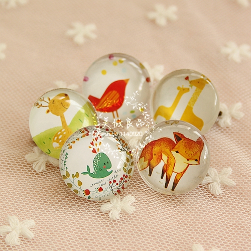 Broche en cristal artificiel - Ref 1181338 Image 1