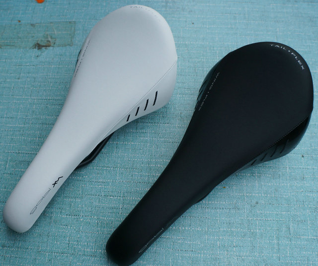 Selle de vélo Mountain Bike FIZIK - Ref 2360299 Image 1