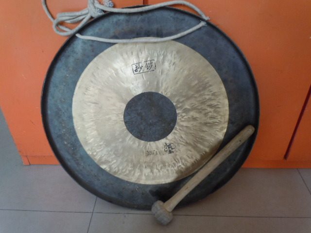 开道锣直径50厘米大铜锣铜器抄锣预警锣打击乐器手锣小锣大苏锣锤