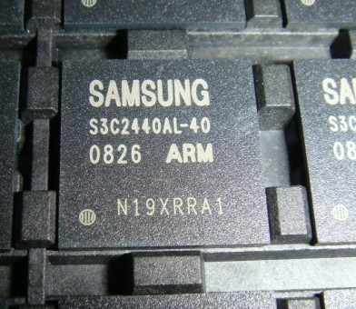 原装现货 BGA S3C2440AL-40 S3C2440A-40 S3C2440A-40-YQ80