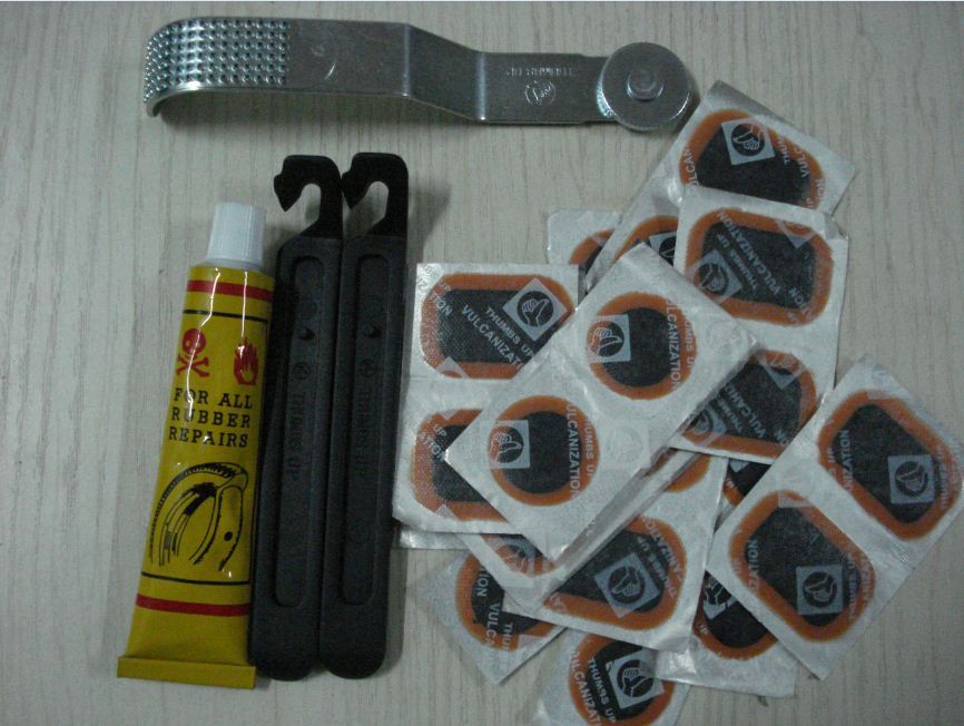 Kit de réparation vélo - Ref 2317818 Image 1