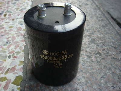 35V150000uF铝电解电容//150000MFD35VDC