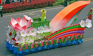 广州上海深圳花车装 游行花车广告宣传巡游花车 饰中秋楼盘活动仪式