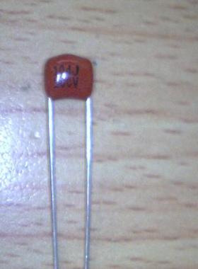 104红色CBB/CL电容器 100V 104J (0.1UF) 脚距5MM（10只）脚距5MM