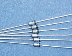 1N4759A IN4759A 1W62V直插1W稳压管二极管  全新原装德昌（TC）