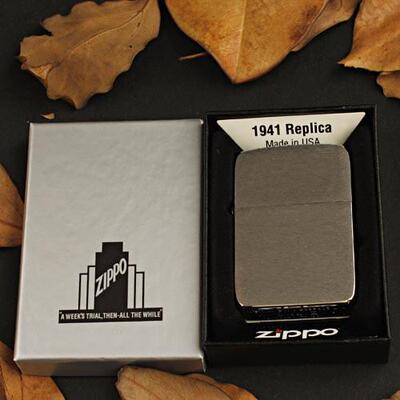 芝宝美国银色复刻zippo打火机