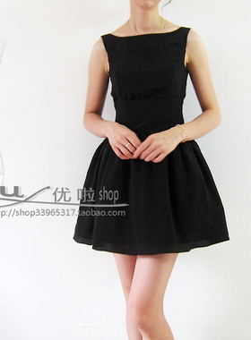 高端定制经典款式桑蚕丝真丝双皱后V领蓬蓬小黑裙 可定大码