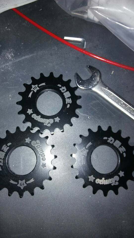 Pignon de vélo 1 vitesse JAMPO - Ref 2363425 Image 1