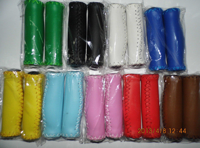 Poignées de vélo - Ref 2348094 Image 1