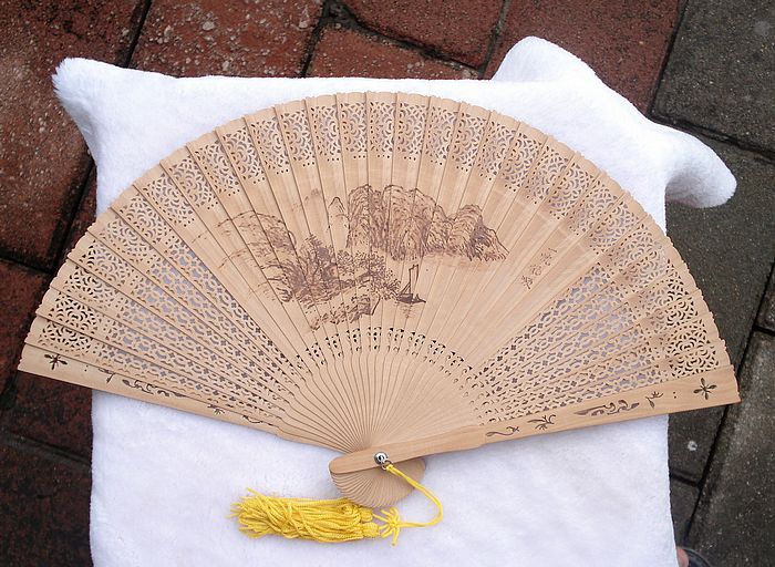 真品印度老山檀香扇   老料  香风习习