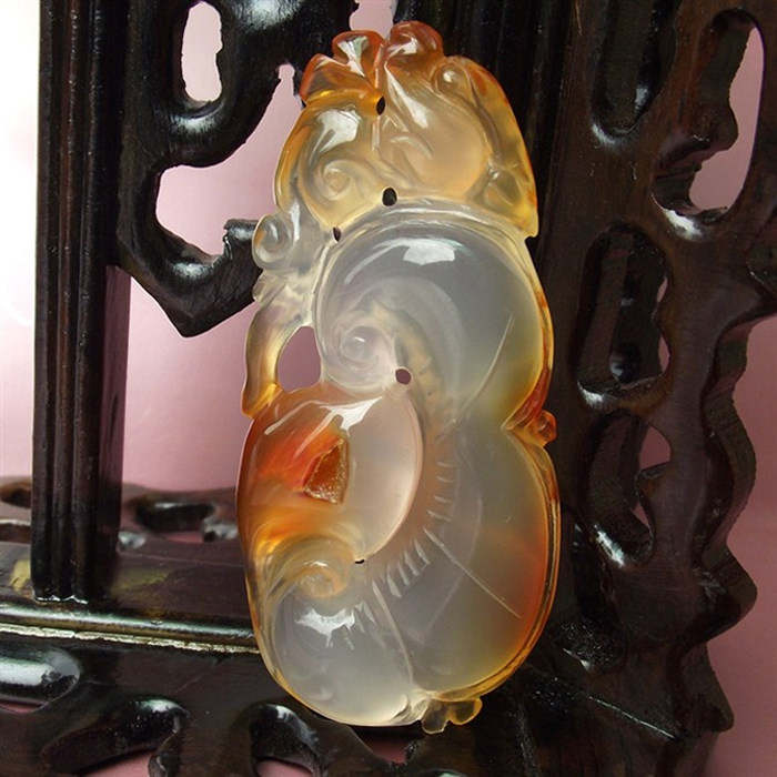 正品红水晶洞冰彩玉髓项坠雕刻皮休挂坠天然古玩吊坠男女貔貅高档