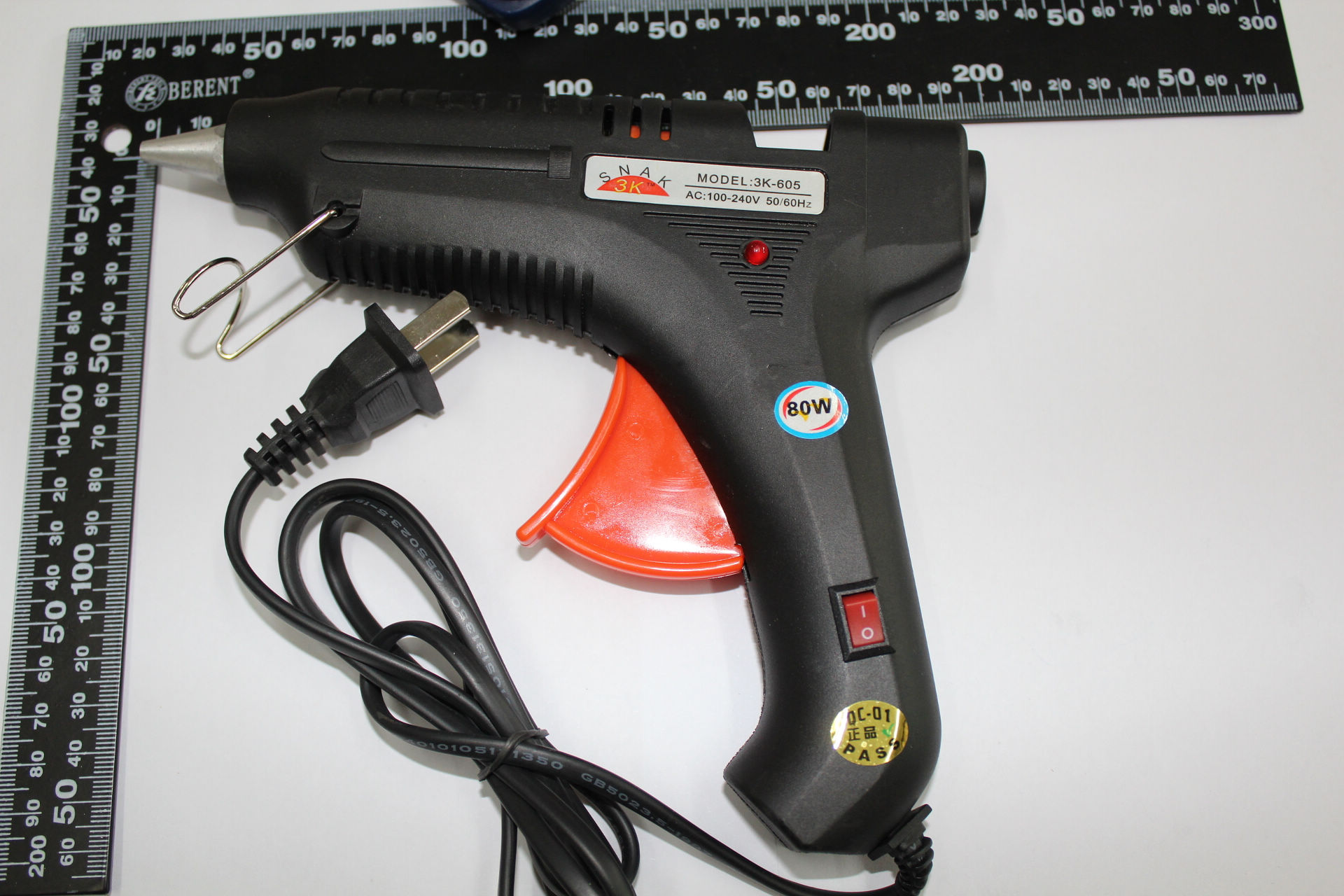 胶枪 60W黑色胶枪 热熔胶枪 热胶枪 带开关,电动车/配件/交通工具,热熔枪,淘宝优惠券,粉丝福利购,淘宝优惠卷