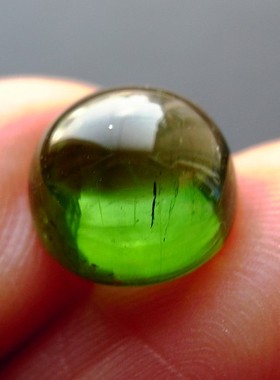 寂寞五岁素面绿碧玺戒面裸石ct