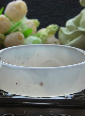 天然巴西无烧白玉髓俏色玛瑙手镯