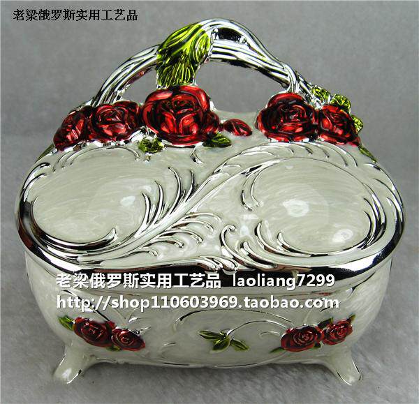 俄罗斯金属白色玫瑰首饰盒图片