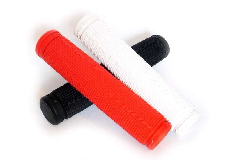 Poignées de vélo - Ref 2356117 Image 1