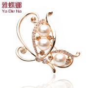 Ya na genuine Pearl brooch fashion rhinestone brooch Korea shawl collar pins butterflies buckle xz012