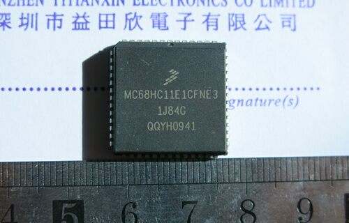 MC68HC11E1CFNE3  品质认证！实体店经营 一片起售后满百包邮