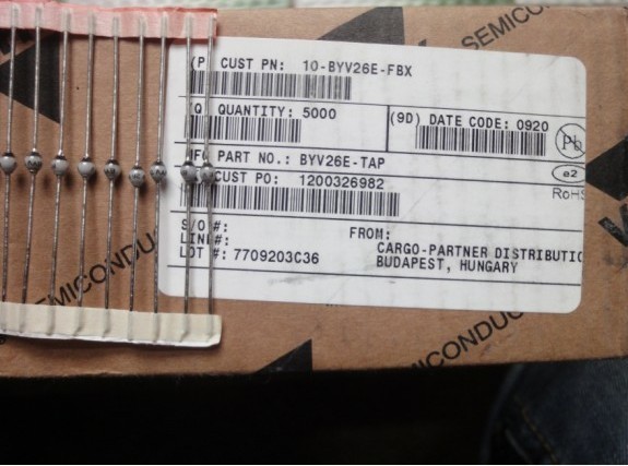 全新BYV26E 直插圆珠二极 DO-15 原装进口 环保产品 欢迎来购