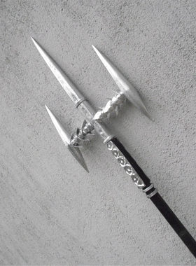 武器家庭教师六道骸三叉戟现货