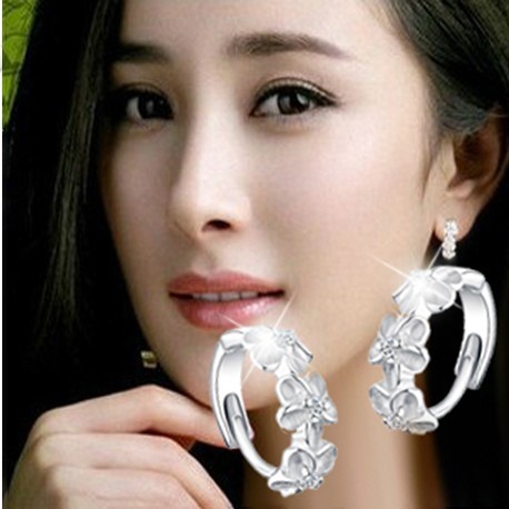 Đơn giản và linh hoạt tốt 925 sterling silver thạch anh tím bốn lá vòng chân cỏ nữ sinh viên Nhật Bản và Hàn Quốc gió chân chain hiện Qi Valentine