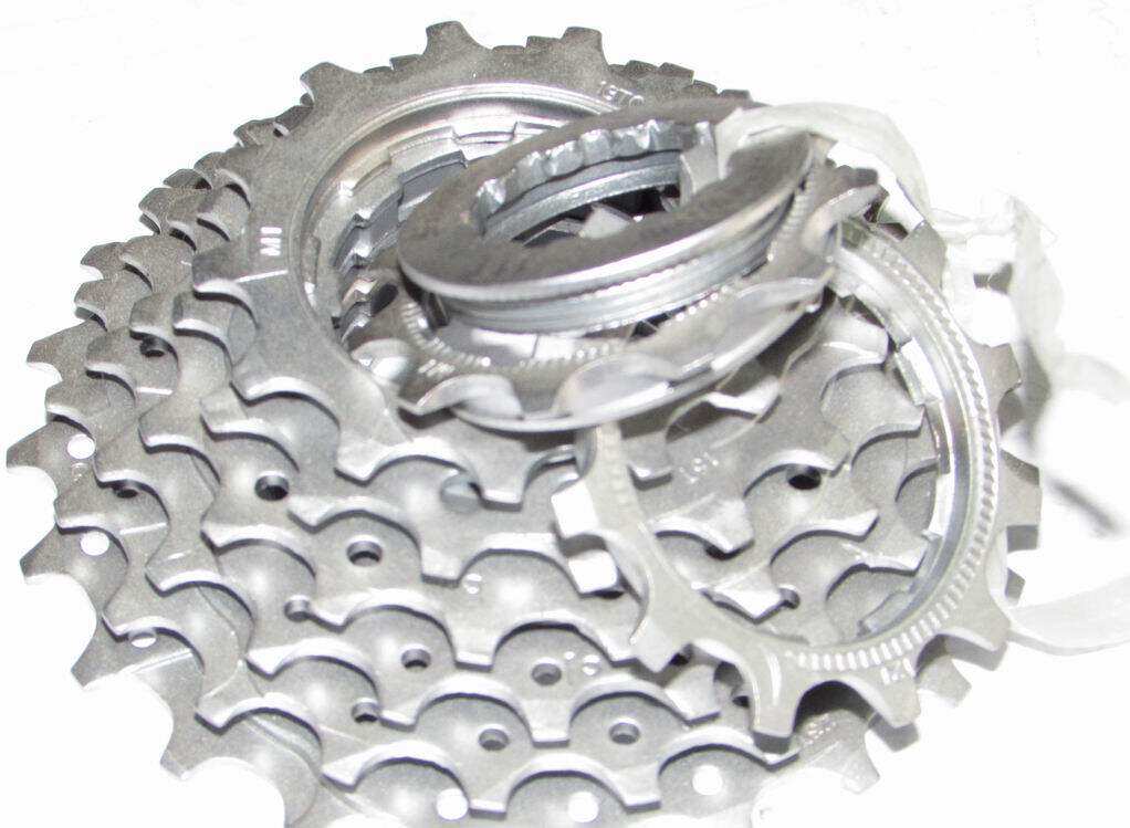 Pignon de vélo 8 vitesses - Ref 2379728 Image 1