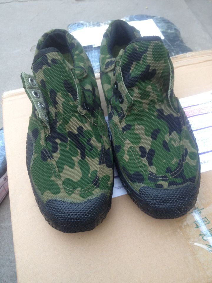 Bottes militaires en toile - porter - Ref 1399588 Image 1